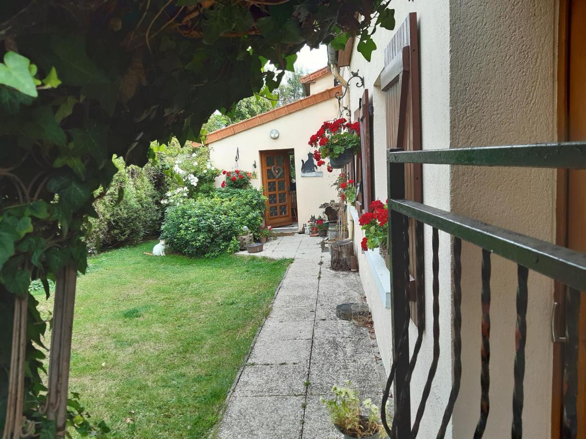 Les Alouettes B&B Hardecourt-aux-Bois エクステリア 写真