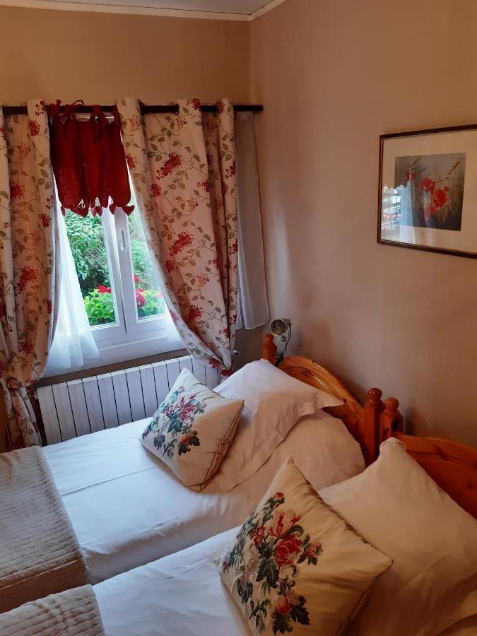 Les Alouettes B&B Hardecourt-aux-Bois エクステリア 写真